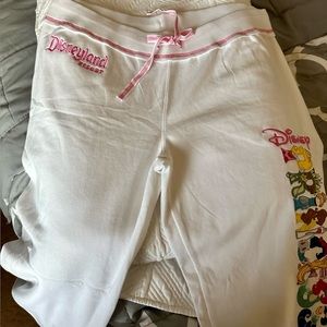 White Disney Princess capri
